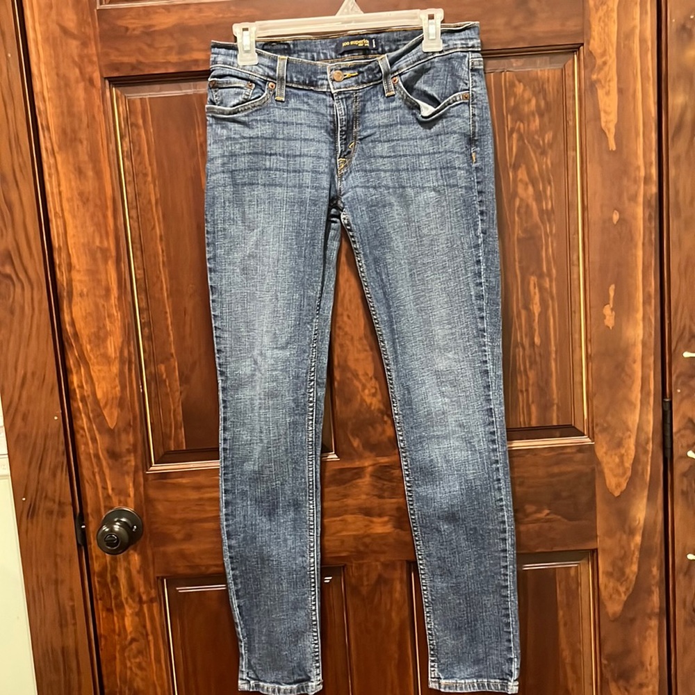 Levi’s Too Superlow 524 Jeans
